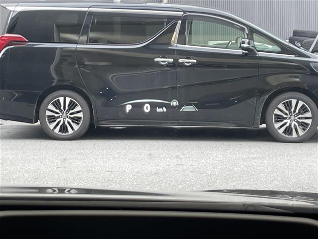 Lexus NX 9