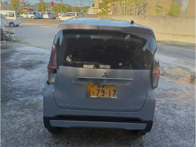 Mitsubishi eK X EV 7