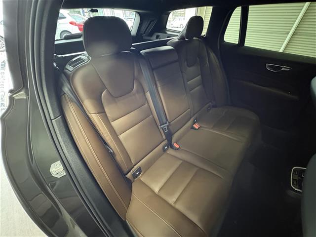 Volvo V60 Cross Country 8
