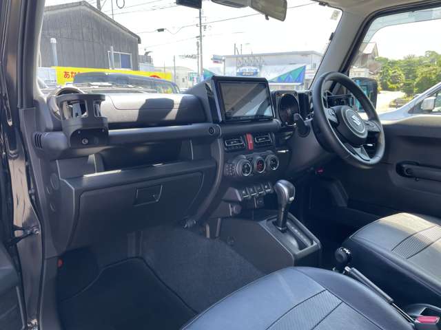 Suzuki Jimny Sierra 10