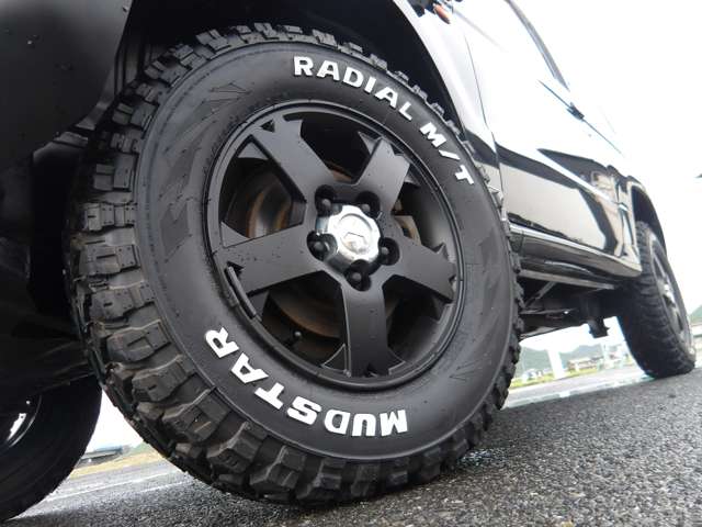 Mitsubishi Pajero Mini 2