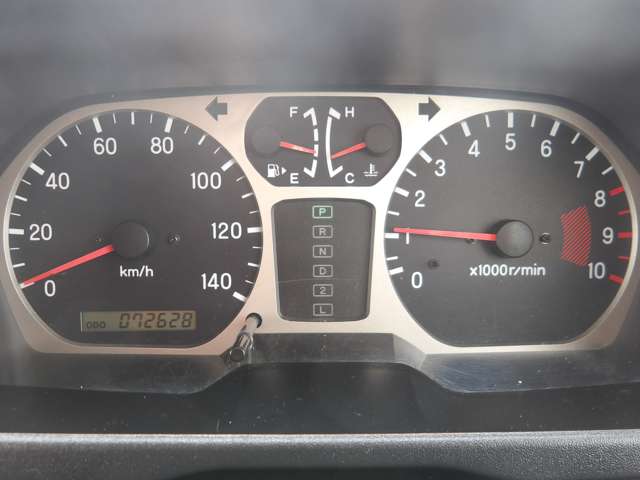 Mitsubishi Pajero Mini 4