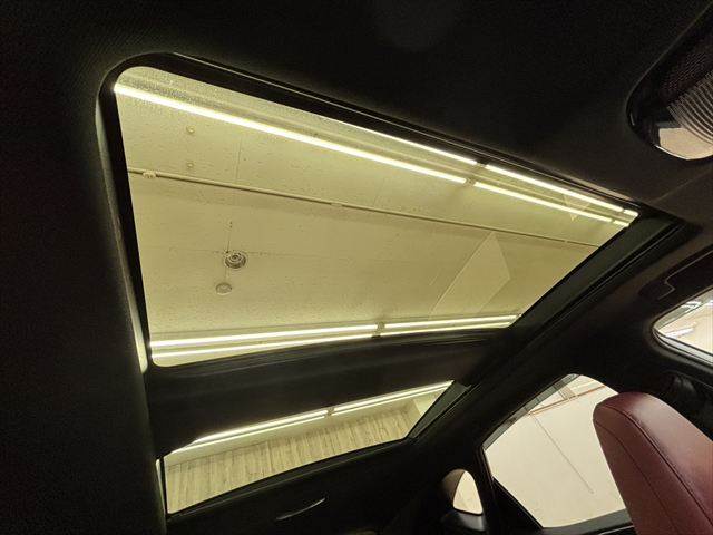 Lexus NX 4