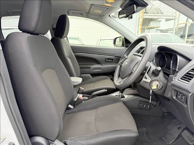 Mitsubishi RVR 9