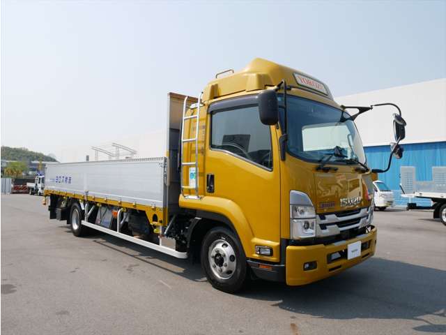 Isuzu Forward 4
