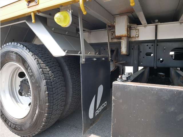 Isuzu Forward 10