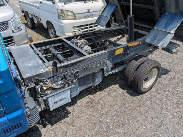 Mazda Bongo Truck 9