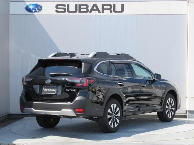 Subaru Legacy Outback 8