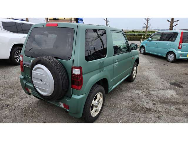 Mitsubishi Pajero Mini 10