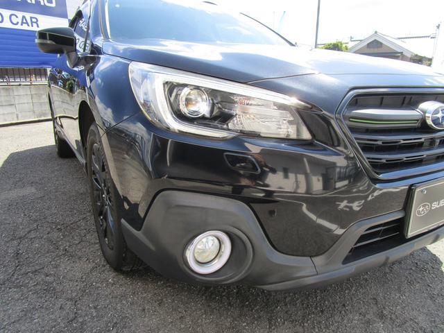 Subaru Legacy Outback 11
