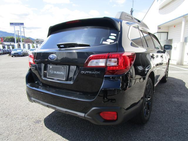 Subaru Legacy Outback 2