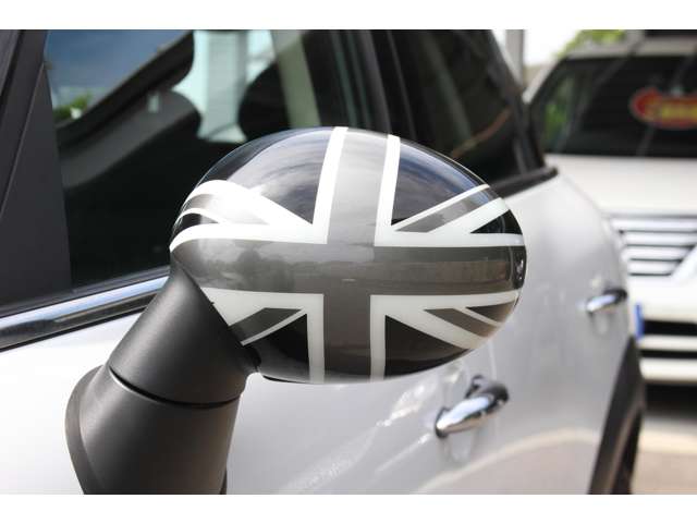 MINI Crossover 2