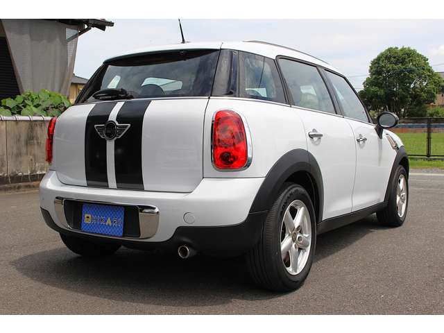 MINI Crossover 10