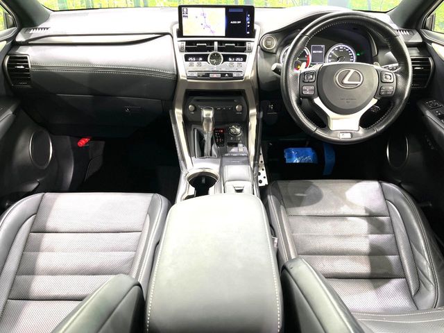Lexus NX 2