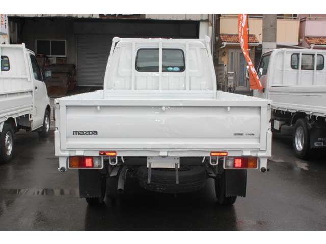 Mazda Bongo Truck 5