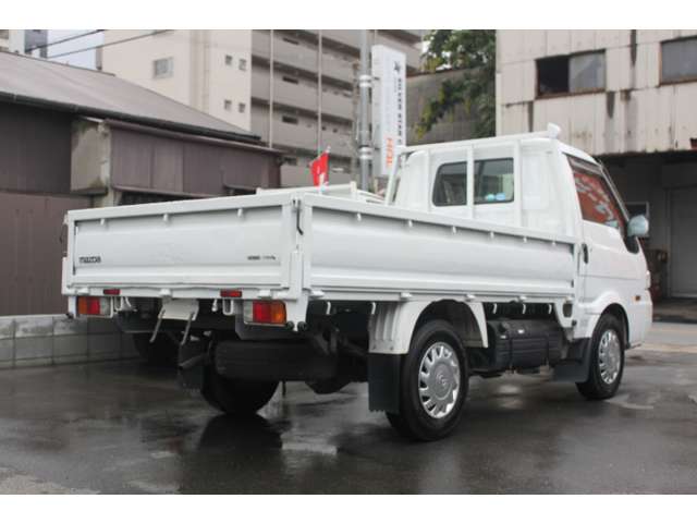 Mazda Bongo Truck 6