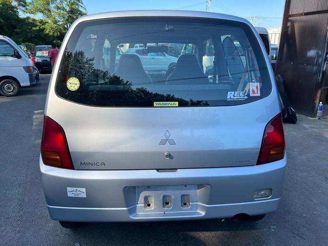 Mitsubishi ミニカ 4