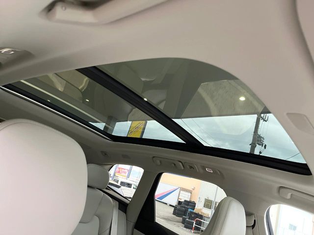 Volvo XC60 5