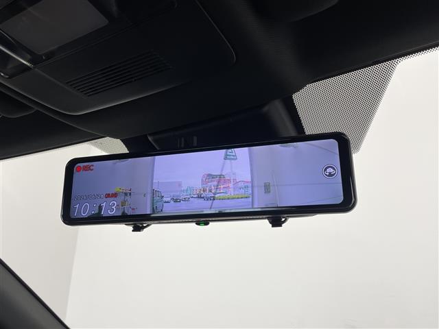 Lexus UX 6