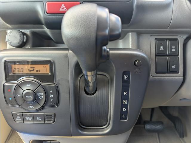 Suzuki Every 12