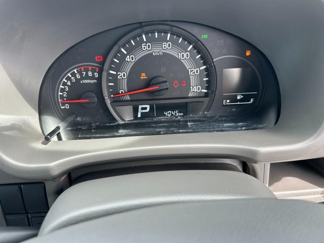 Suzuki Every 12