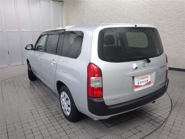 Toyota Probox Van 8