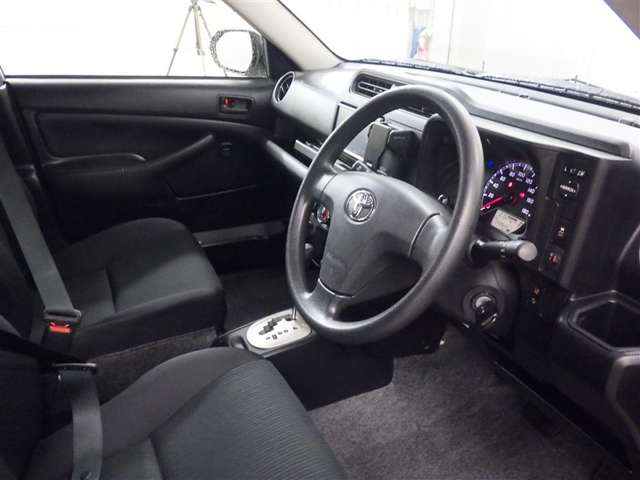Toyota Probox Van 9