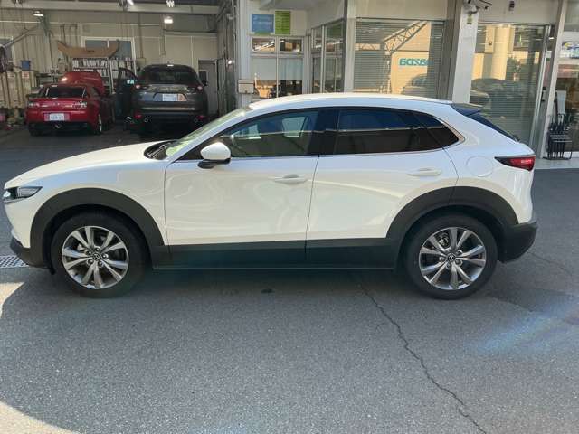 Mazda CX-30 4