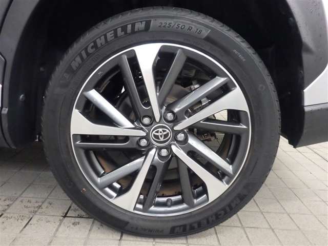 Toyota Corolla Cross 8