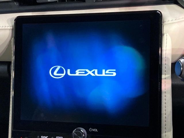 Lexus LBX 3