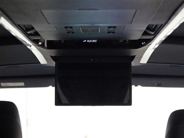 Toyota Alphard 5