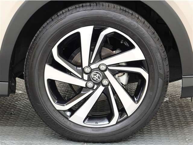 Toyota Raize 6