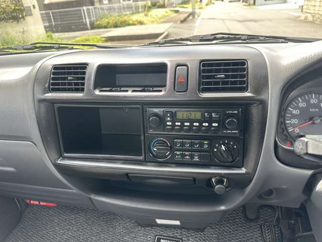 Nissan Vanette Truck 10