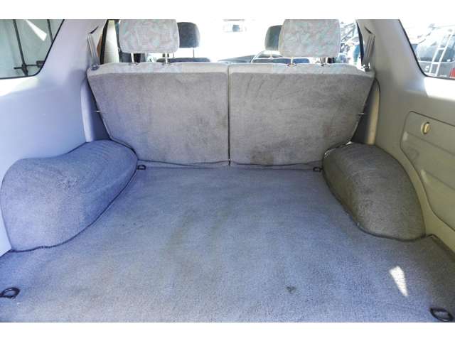 Toyota Hilux Surf 12