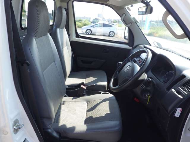 Toyota Light Ace Truck 10