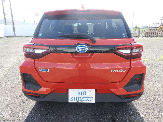 Daihatsu Rocky 7