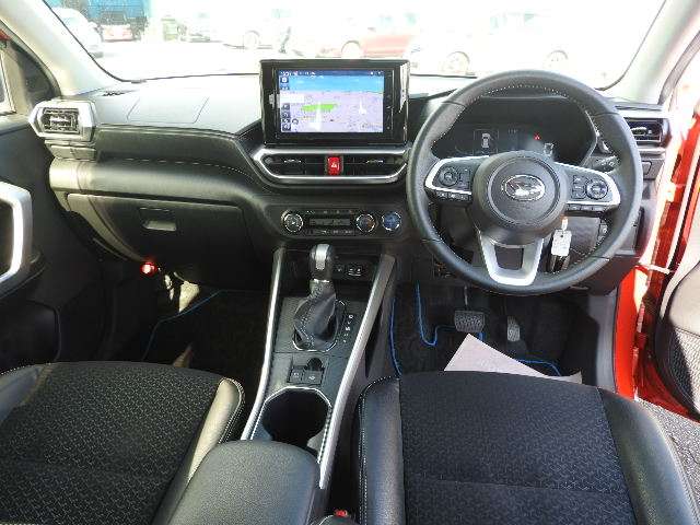 Daihatsu Rocky 9