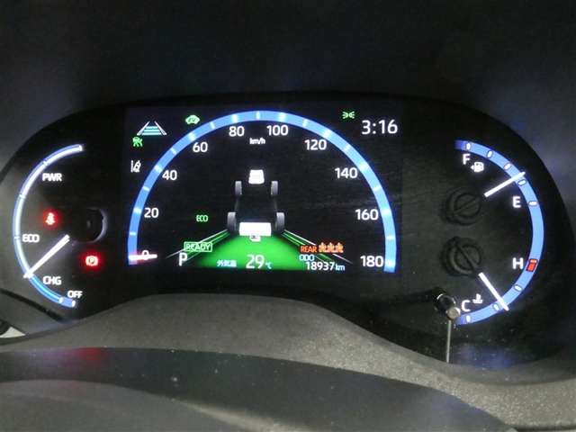 Toyota Yaris Cross 12
