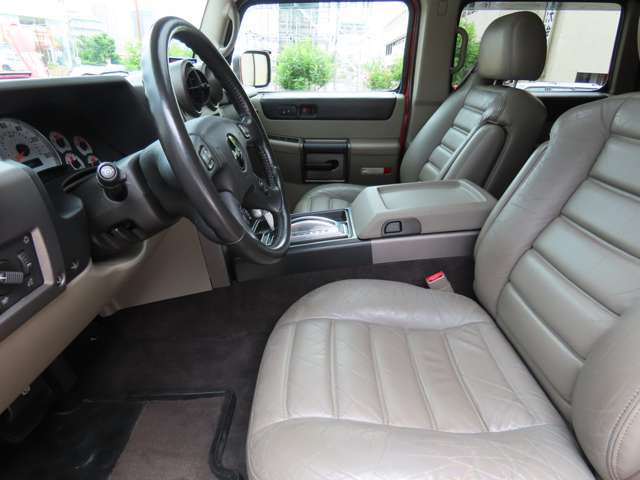 Hummer H2 4