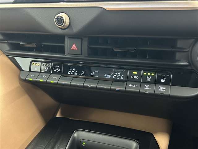 Toyota Crown Sport 12