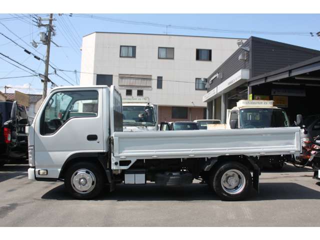 Isuzu Elf 3