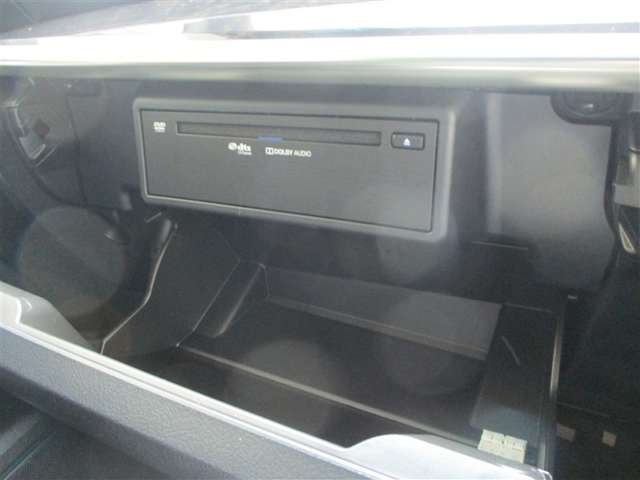Toyota Alphard 12