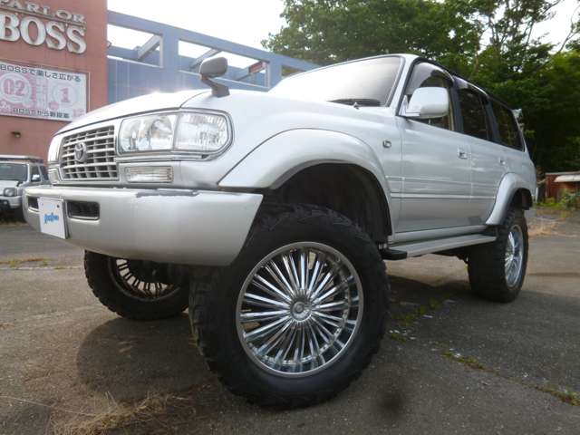 Toyota Land Cruiser 80 3