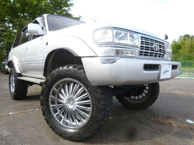 Toyota Land Cruiser 80 9