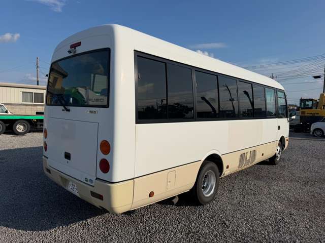 Mitsubishi Fuso Rosa 7