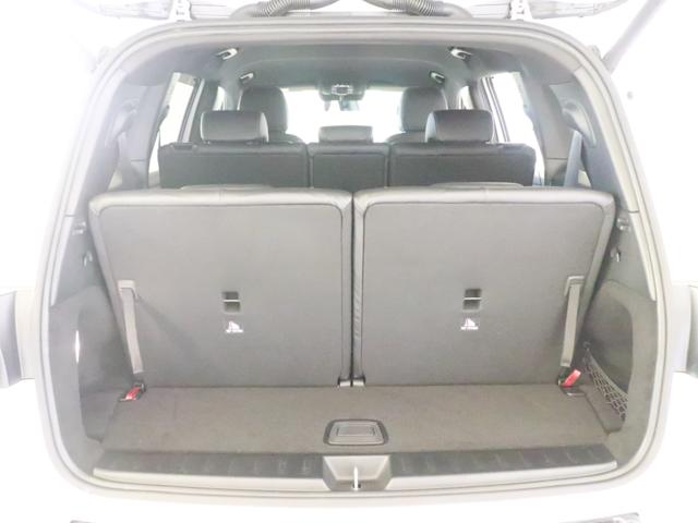 Mercedes-Benz GLB 11