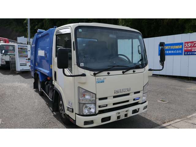 Isuzu Elf 3