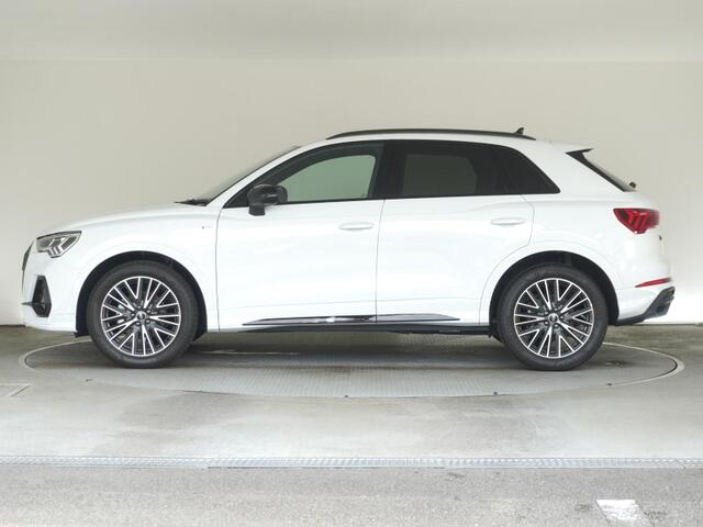 Audi Q3 5