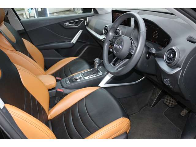 Audi Q2 9