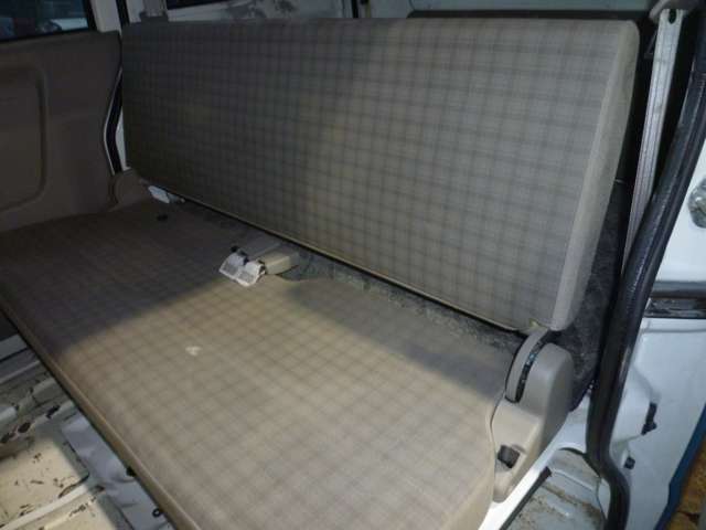 Mitsubishi Minicab Van 11